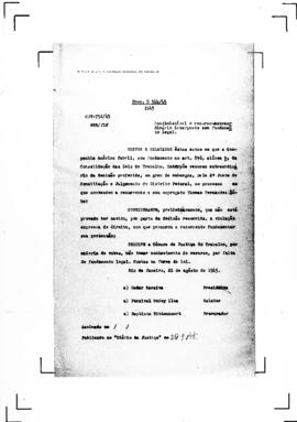 Acórdão nº 00752 de 1945