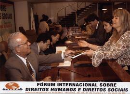 Fórum Internacional sobre Direitos Humanos e Direitos Sociais